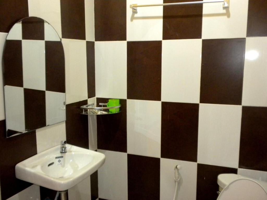 Old Town Guesthouse Kampot Kamer foto
