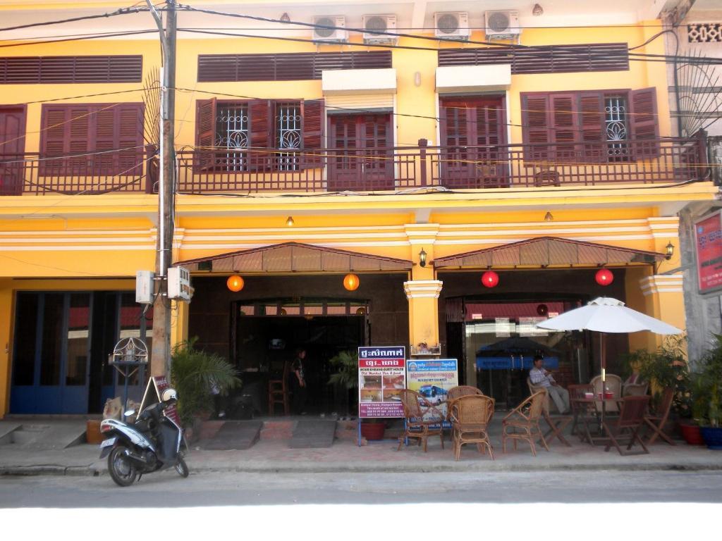 Old Town Guesthouse Kampot Buitenkant foto