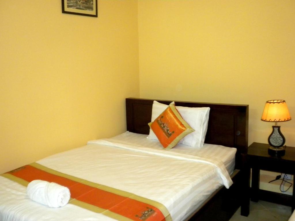 Old Town Guesthouse Kampot Buitenkant foto